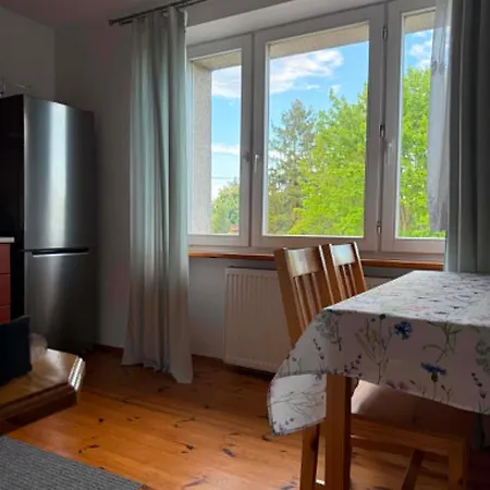 Appartement W Nadmorskiej Miejscowosci Pietro