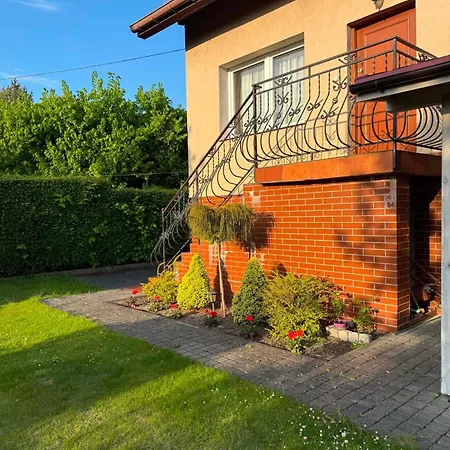 W Nadmorskiej Miejscowosci Pietro Apartmán *